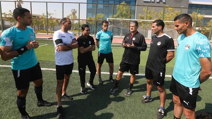 Đội ngũ trọng tài tập luyện chuyên nghiệp