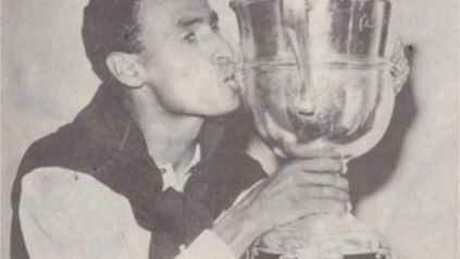  مصطفى رياض لاعب الترسانة والمنتخب السابق