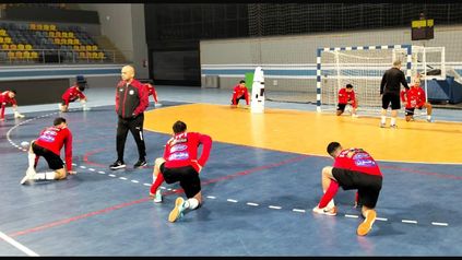 Đội Tuyển Futsal Việt Nam Tăng Tốc Chuẩn Bị Cho Trận Giao Hữu Algeria: Cơ Hội Vàng Cho Người Hâm Mộ Cá Cược