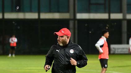 وائل رياض المدير الفني لمنتخب مصر مواليد ٢٠٠٧