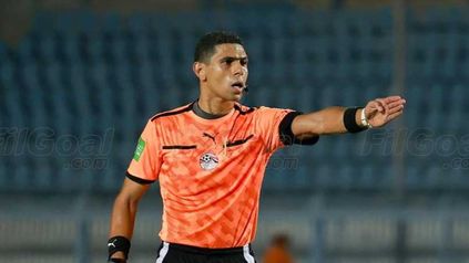 الحكم محمد عباس