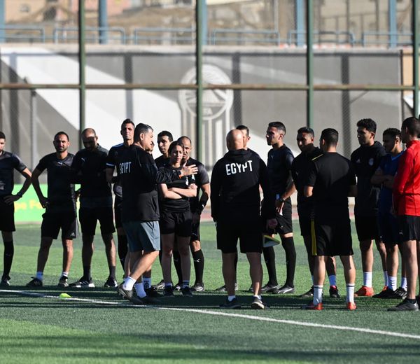 تدريبات فنية وبدنية للحكام تحت إشراف أوسكار