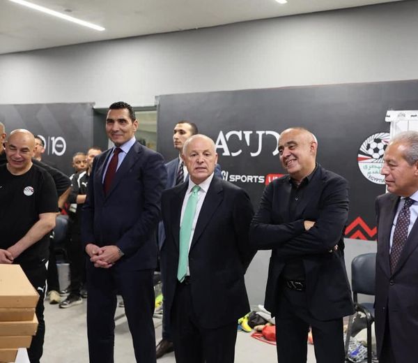 وزير الرياضة وأبو ريدة يدعمان المنتخب الوطني بعد ودية روسيا