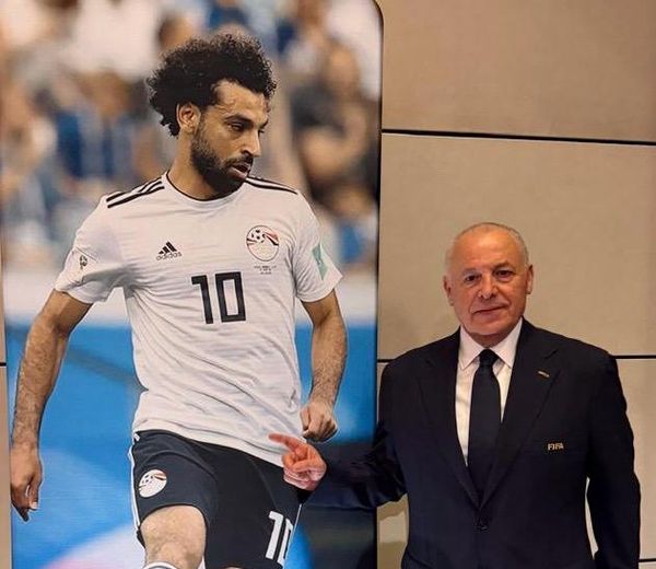 هاني أبو ريدة يطمئن على جاهزية محمد صلاح للمونديال 