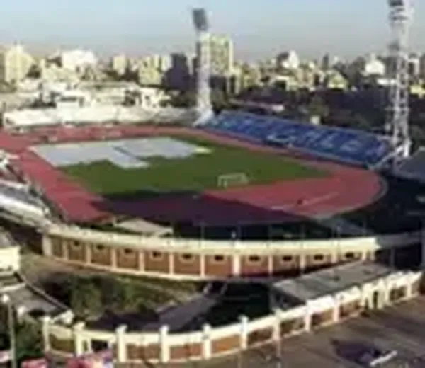 كاف يعتمد 4 ملاعب مصرية بتصنيفات مختلفة