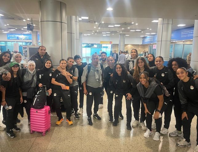 Đội tuyển bóng đá nữ quốc gia trở về Cairo