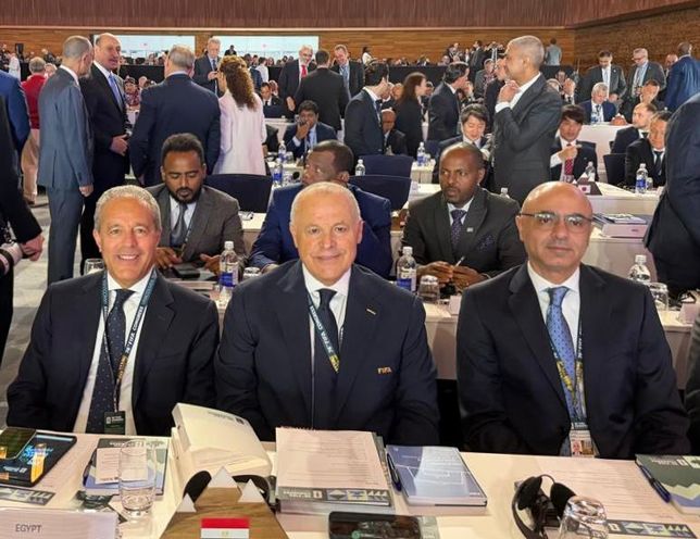 Abu Rida cùng đoàn LĐBĐ Ai Cập dự Đại hội FIFA lần thứ 76 tại Canada