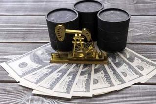 الذهب النفط الدولار