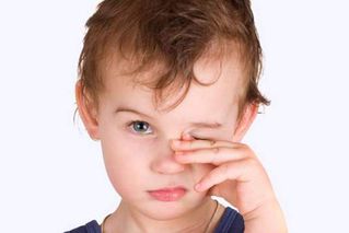 أسباب-التهاب-العين-عند-الأطفال