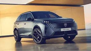 بيجو تعلن عن تخفيضات على 3 سيارات بقيمة تصل لـ 125 ألف جنيه في مصر new-peugeot-E-5008-suv-new-car-sales-header