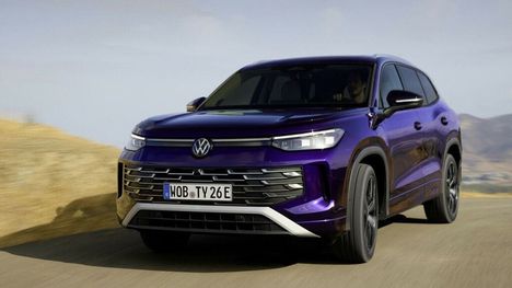 فولكس تايرون