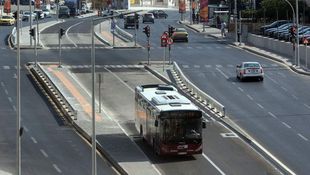 The first phase of the Bus Rapid Transit begins at Sweileh passenger station, where passengers would be transported towards Queen Rania Street, passing through the Sports City roundabout, and then hea