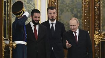 Lavrov: Putin and Al-Shar Discuss Russian Military Bases in Syria
