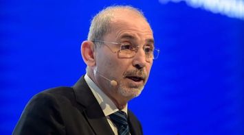 Al-Safadi Highlights Priority of Maintaining Gaza Ceasefire