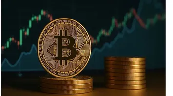 Bitcoin Surpasses $122,000 as BlackRock Fund Rises