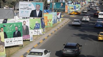Iraqis Vote for New Parliament Watched Closely by Tehran and Washington