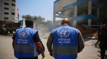 UNRWA Operates 70 Shelters Housing Tens of Thousands of Displaced People in Gaza