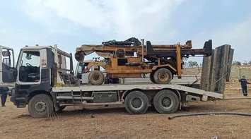 Water Authority Seizes Illegal Excavator in Um Al-Dananeer