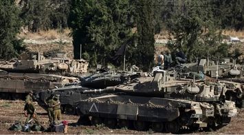 Israel Exerts Military Pressure on Lebanon for “Stable Agreement”; Hezbollah Rejects Negotiations