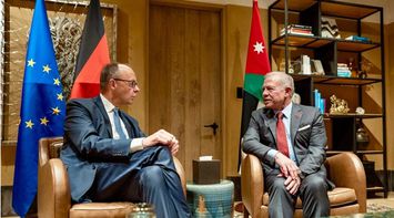 King meets with German chancellor, discusses cooperation, regional developments