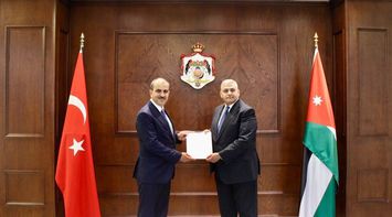 Ministry of Foreign Affairs Receives Copy of Turkish Ambassador's Credentials