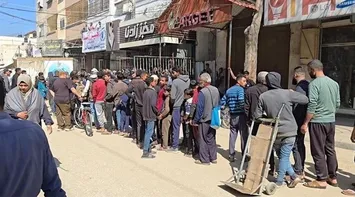 Gaza on the Brink of Famine: $10 for a Kilo of Flour, $27 per Liter of Fuel
