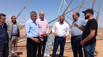 Minister of Energy Follows Up on Reconstruction of Ma’an–Qatraneh Power Towers

