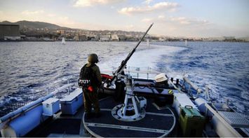 Fisherman Martyred, Another Injured by Israeli Gunfire in Gaza Waters
