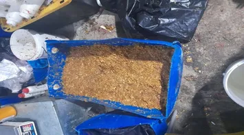 Customs Department Seizes One Ton of Adulterated Tobacco Made with Sawdust
