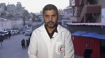 Israeli Forces Arrest Director of Al-Najjar Hospital in Southern Gaza