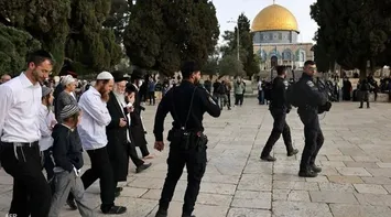 Israeli Settlers Storm Al-Aqsa Mosque Courtyards