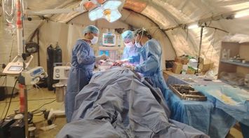 Jordanian Field Hospital South of Gaza/7 Performs Complex Surgery