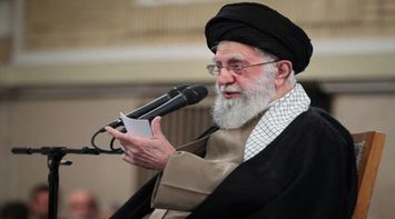 Khamenei: Iran Will Stand Firm Against the U.S. and Will Not Submit to Its Demands
