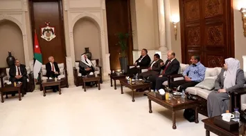 Al-Issawi: King Abdullah II Prioritizes Nation and Citizens