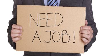 Male Unemployment Drops by 0.8 Percentage Points