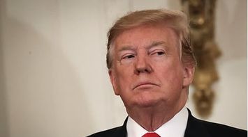 The Guardian: Trump a Weak U.S. President