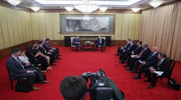 Putin: Any Peace Agreement in Ukraine Must Not Threaten Russia’s Security