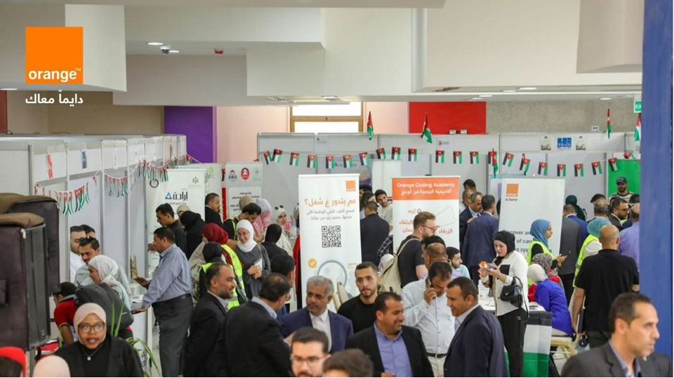 Orange Jordan Provides Strategic Sponsorship for Job Fairs at the University of Jordan and Hashemite University

