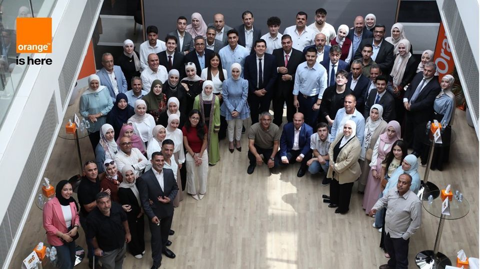 Orange Jordan Celebrates Employees’ Tawjihi Graduates’