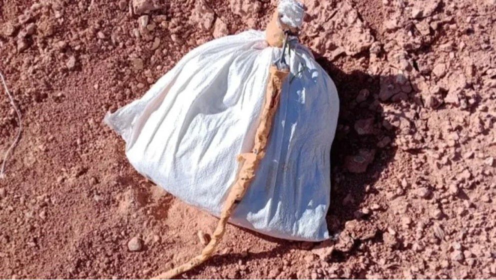 Jordanian Arab Army Foils Attempt to Smuggle Drugs Using Balloons