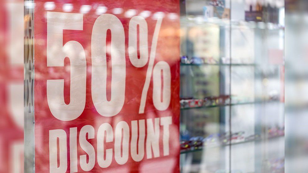 Ministry tackles 70 shop violations with fake offers, discount...