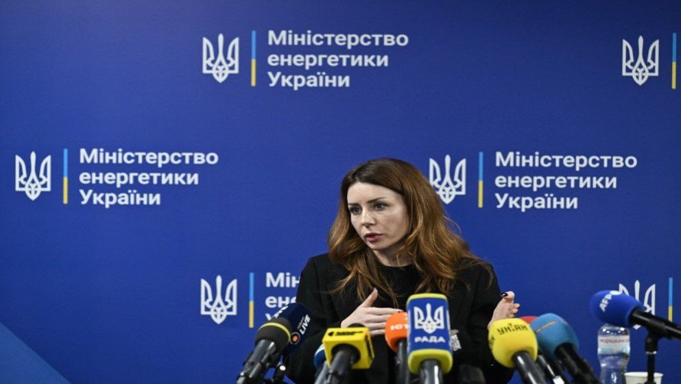 Ukrainian Ministers of Justice and Energy Resign Amid Corruption Scandal