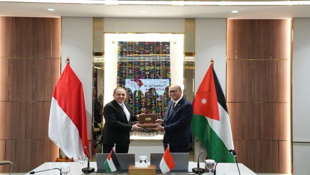 Minister of Investment: Promising Opportunities for Economic Partnerships Between Jordan and Indonesia