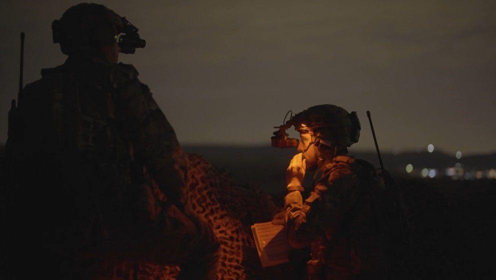 King Bestows Special Forces Sword Badge on Crown Prince