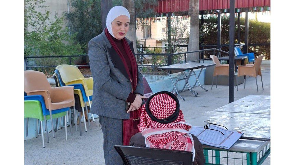 Government: Providing Psychological, Social, and Health Support in Elderly Care Homes Is a Priority