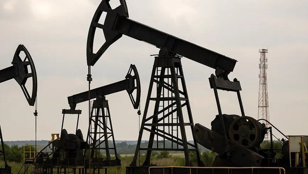 Global Oil Prices Rise as Tensions Escalate in Iran