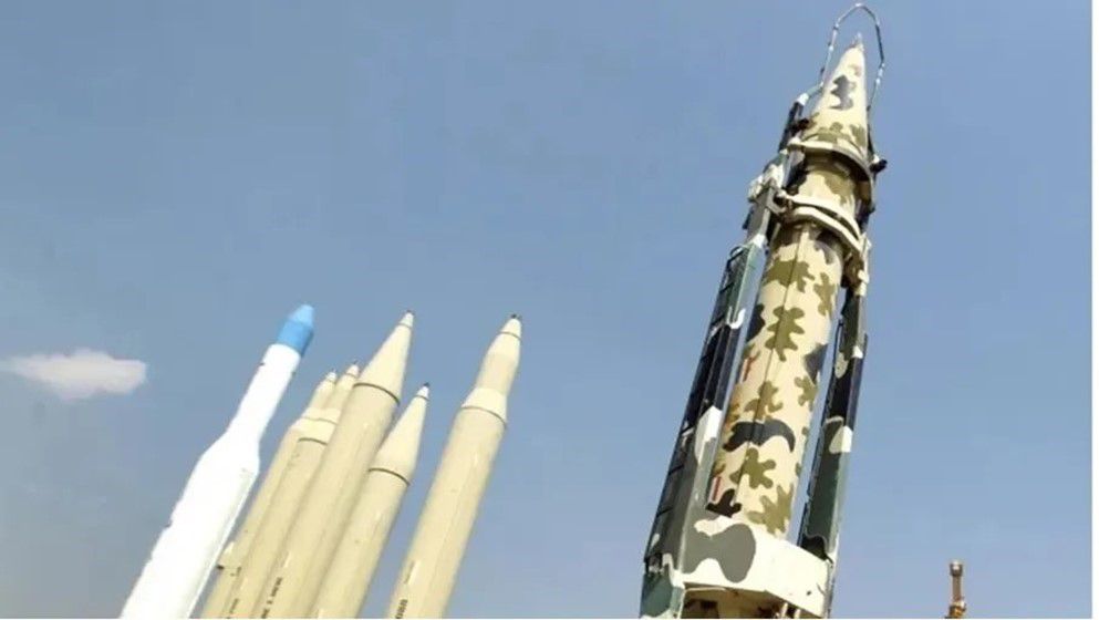 Iran Threatens to Strike U.S. Bases in the Region if Washington Attacks