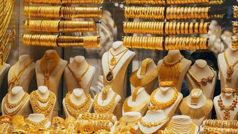 Gold Prices Stabilize Locally at Record High