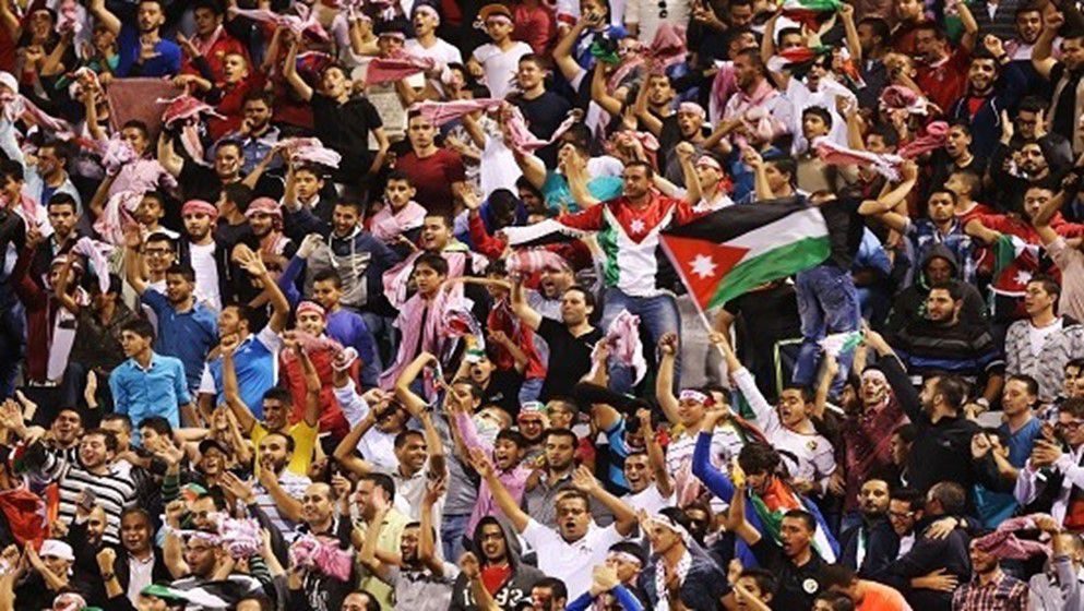 When Expatriates Cheer Their Homeland: Football, Identity, and the Politics of Belonging
