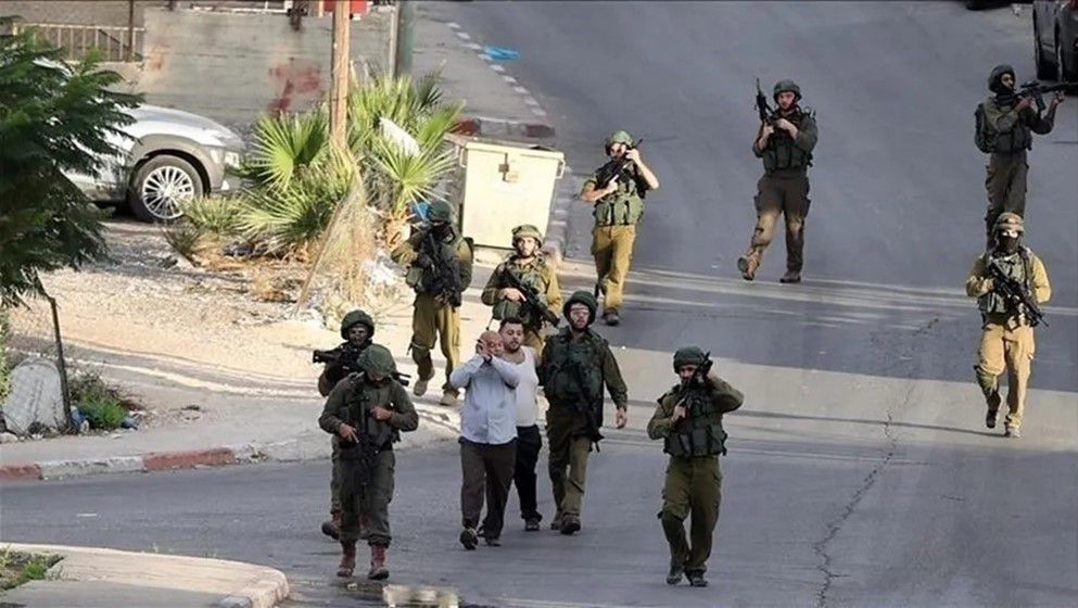 Israeli Occupation Arrests More Than 40 Palestinians in the Occupied West Bank